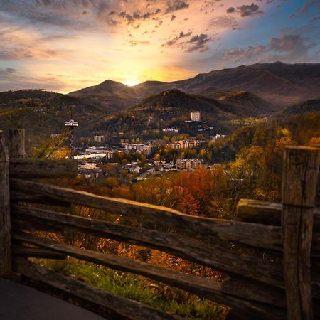 Glori'S Retreat, Game Room, 1089 Of Free Attraction Tickets For Each Paid Day, Dollywood And More Pigeon Forge Dış mekan fotoğraf