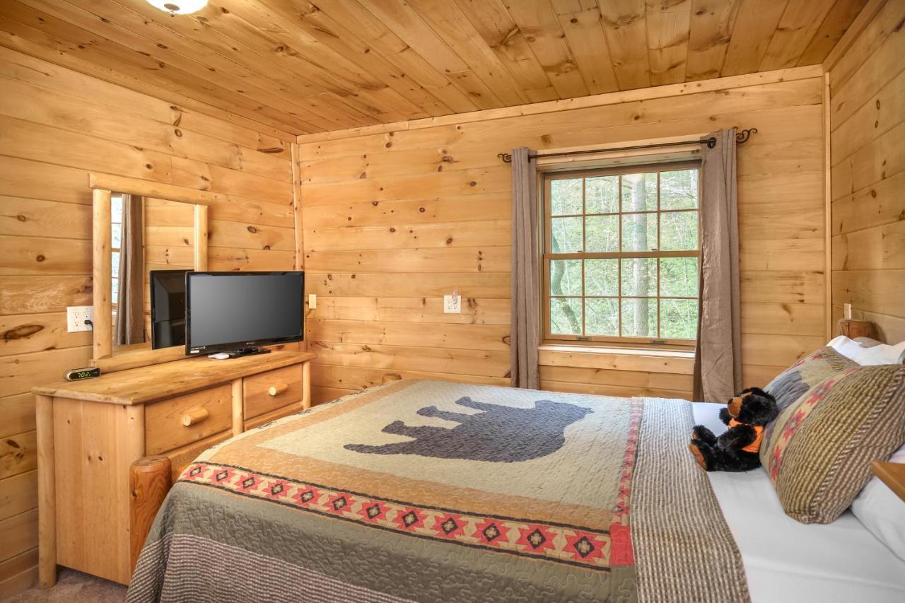 Glori'S Retreat, Game Room, 1089 Of Free Attraction Tickets For Each Paid Day, Dollywood And More Pigeon Forge Dış mekan fotoğraf